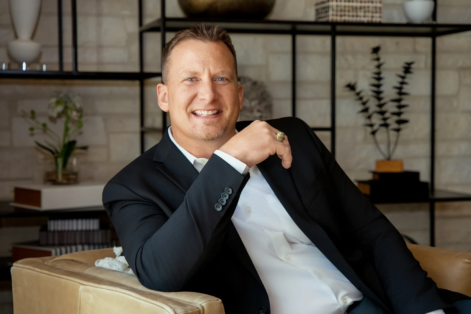 Team lifestyle portrait by PRO360 Photos, example 3